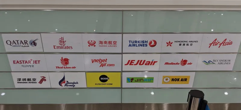 Danh sách một số hãng hàng không có quầy check-in bên trong khu vực an ninh tại Sân bay Quốc tế Nội Bài