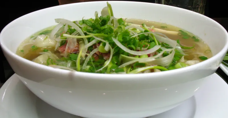 Tô phở Việt Nam truyền thống
