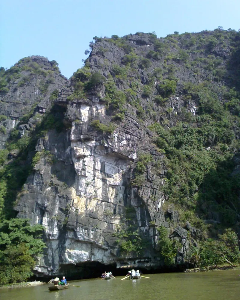 Tam Cốc