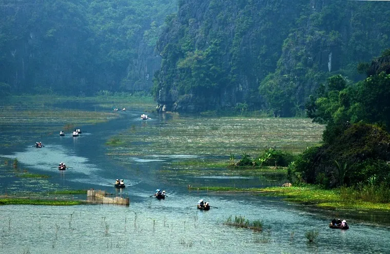 Cảnh quan Tam Cốc ở Ninh Bình