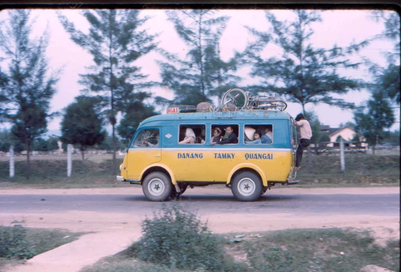 Xe buýt công cộng (năm 1964)